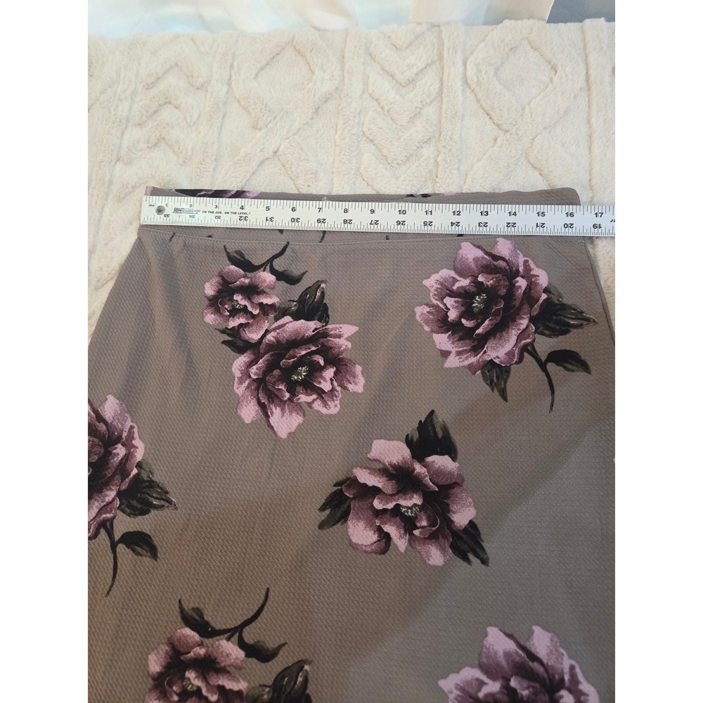Iris Floral Pencil Skirt XL Taupe Grey Purple Rose Textured Bodycon Midi Skirt - Picture 3 of 4
